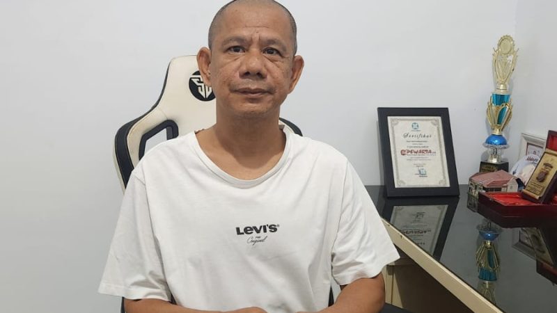 Peduli Ramadhan 1446 H, Ketua Pewarta Berbagi Sembako di Jumat Barokah