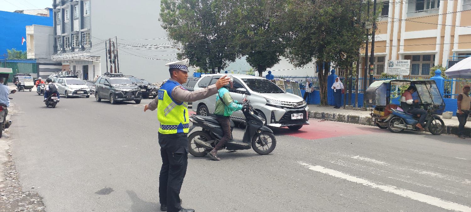 Satlantas Polres Binjai Komitmen Layani Masyarakat Agar Lalin Dalam Keadaan Aman, Tertib Dan Lancar