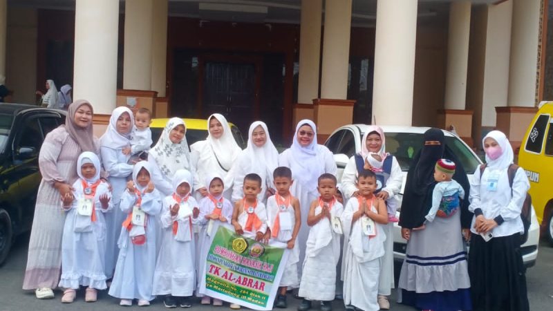 Siswa TK Swasta Al-Abrar Sangat Antusias Laksanakan Manasik Haji Dan Rekreasi