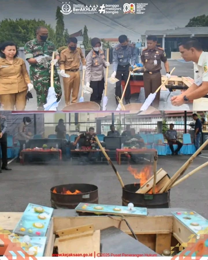Kejaksaan Negeri Samosir Musnahkan Barang Bukti Hasil Kejahatan