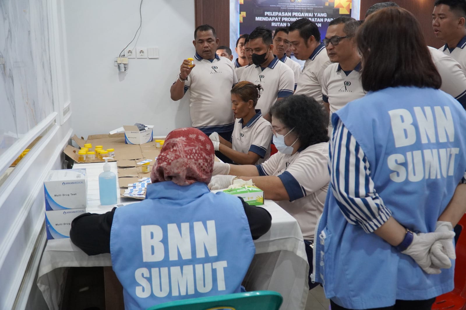 Tes Urine Pegawai dan Warga Binaan Rutan Kelas I Medan, Wujud Komitmen Perangi Narkoba