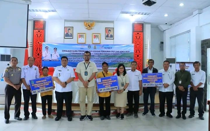 Membantu Warga Miskin, Bupati Samosir Salurkan 271 Bantuan Perumahan Swadaya