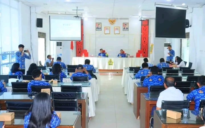 Pemkab Samosir Tingkatkan Pemahaman Standar Layanan Informasi Publik dengan Aplikasi PPID
