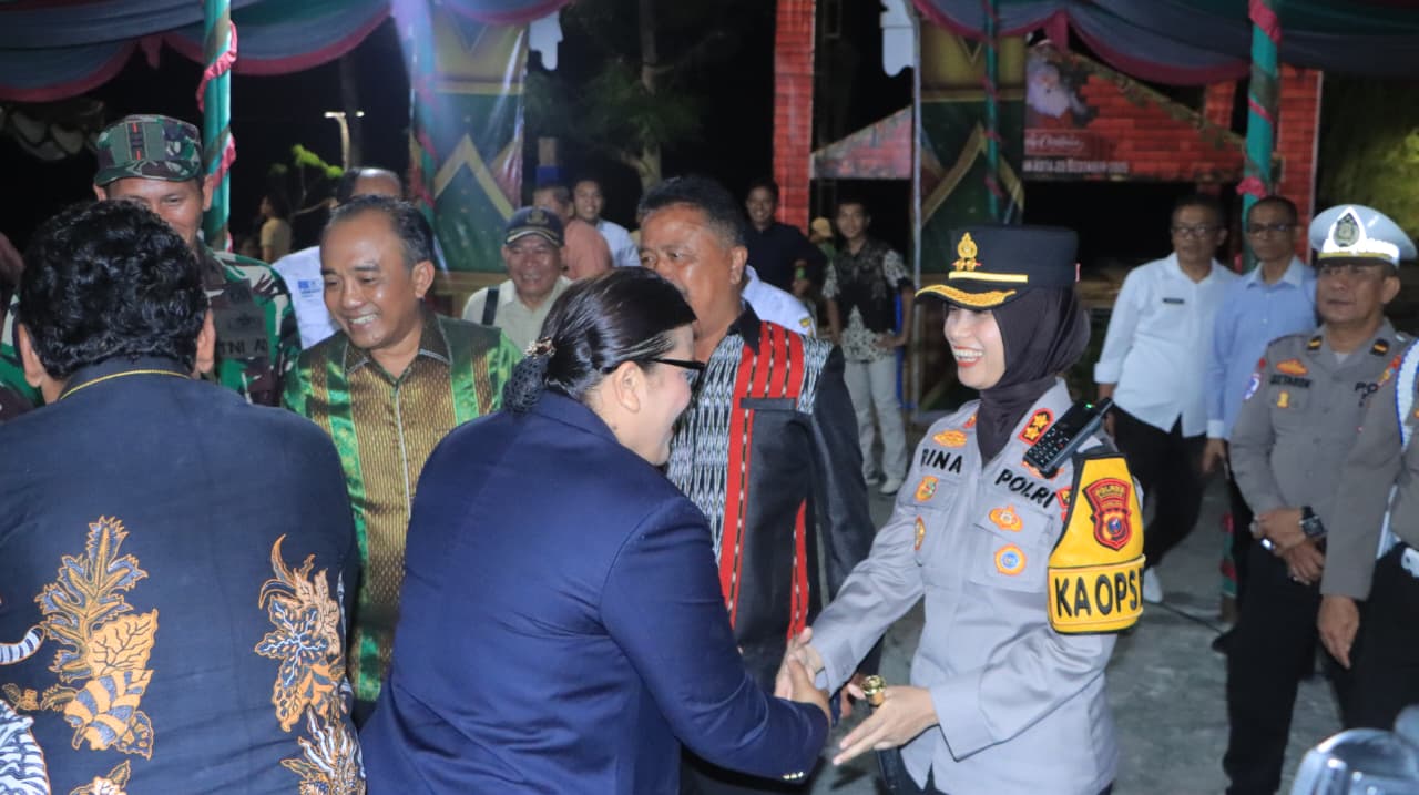Polres Samosir Pastikan Ibadah Malam Natal Berjalan Aman dan Kondusif