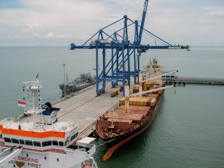Di Tengah Tekanan Global, Arus Peti Kemas PT PMT Sumut Tumbuh 8 Persen