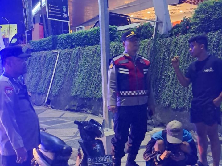 Patroli Blue Light Polsek Sunggal, Berikan Rasa Aman Dan Nyaman Kepada Warganya