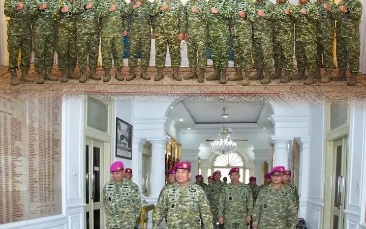 Pangkormar Terima Laporan Korps Kenaikan Pangkat Empat Perwira Tinggi Korps Marinir TNI AL