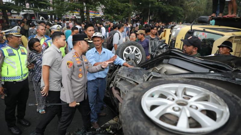 Truk Diduga Rem Blong Picu Tabrakan Beruntun di Sibolangit, Polisi Gerak Cepat Evakuasi Korban dan Pulihkan Arus Lalu Lintas