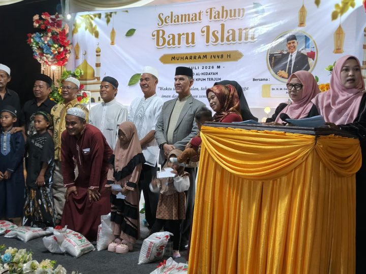 Riadi Serukan Muhasabah dan Semangat Perubahan Saat Acara Peringatan Muharram 1448 H