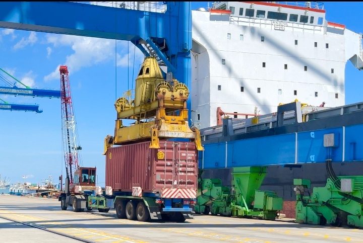 Danantara Perkuat Transformasi Pelindo, Laba Semester I 2026 Tumbuh 60%