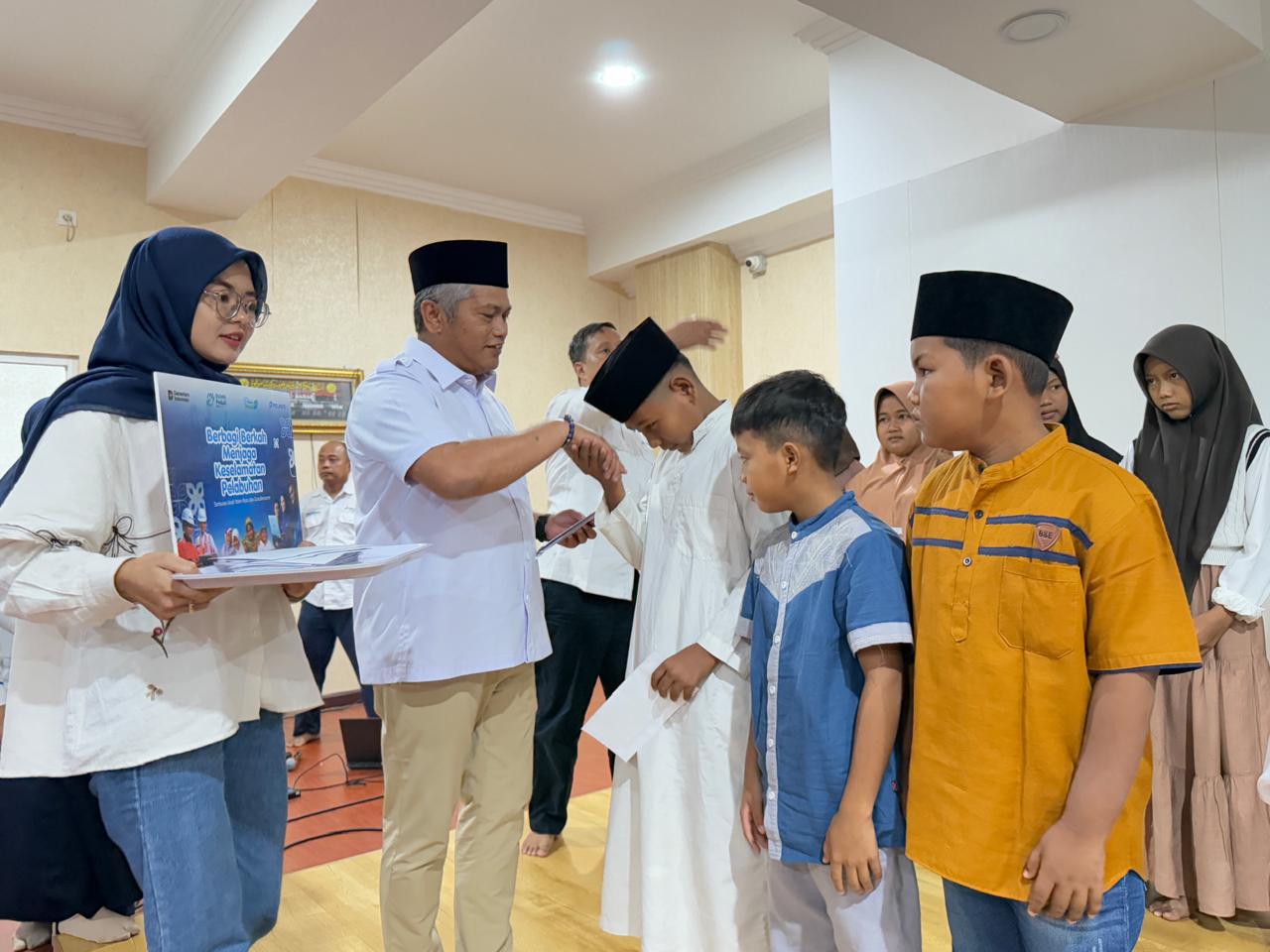 Pelindo Regional 1 Gelar Pengajian, Doa Bersama, dan Santunan Anak Yatim Piatu untuk memperkuat nilai kepedulian dan Keselamatan
