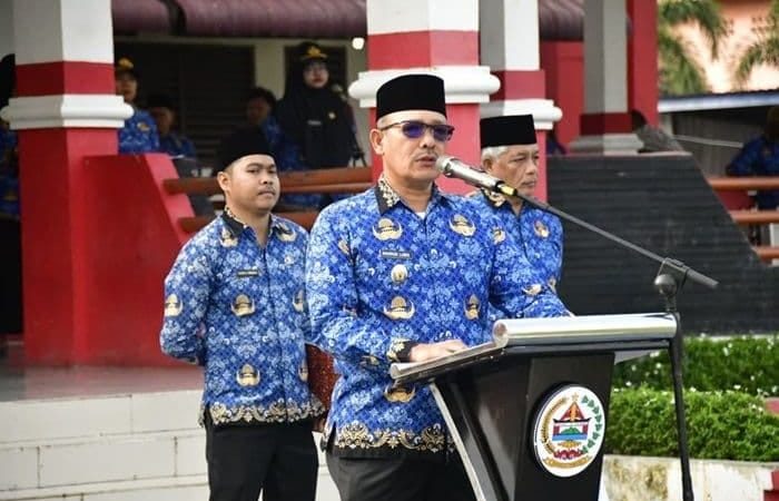 Wabup Tapteng Minta ASN Tingkatkan Disiplin dan Integritas