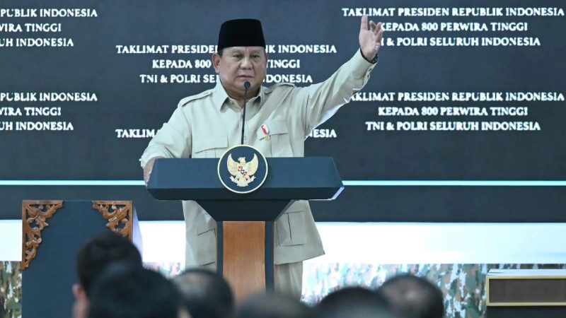 Prabowo Kumpulkan 800 Jenderal TNI-POLRI Di Istana : ” Jaga Kepercayaan Rakyat, Utamakan Kepentingan Bangsa “