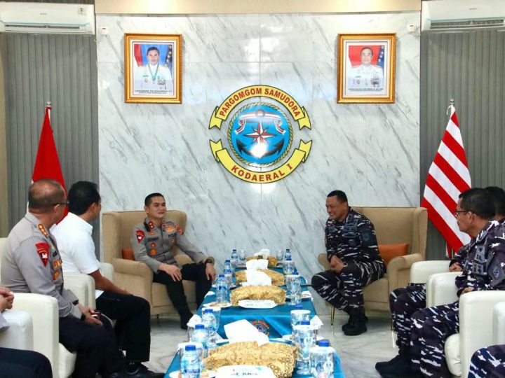 Kapolda Sumut Sambangi Kodaeral I Belawan, Sinergi TNI-POLRI Diperkuat Jaga Keamanan Darat dan Laut