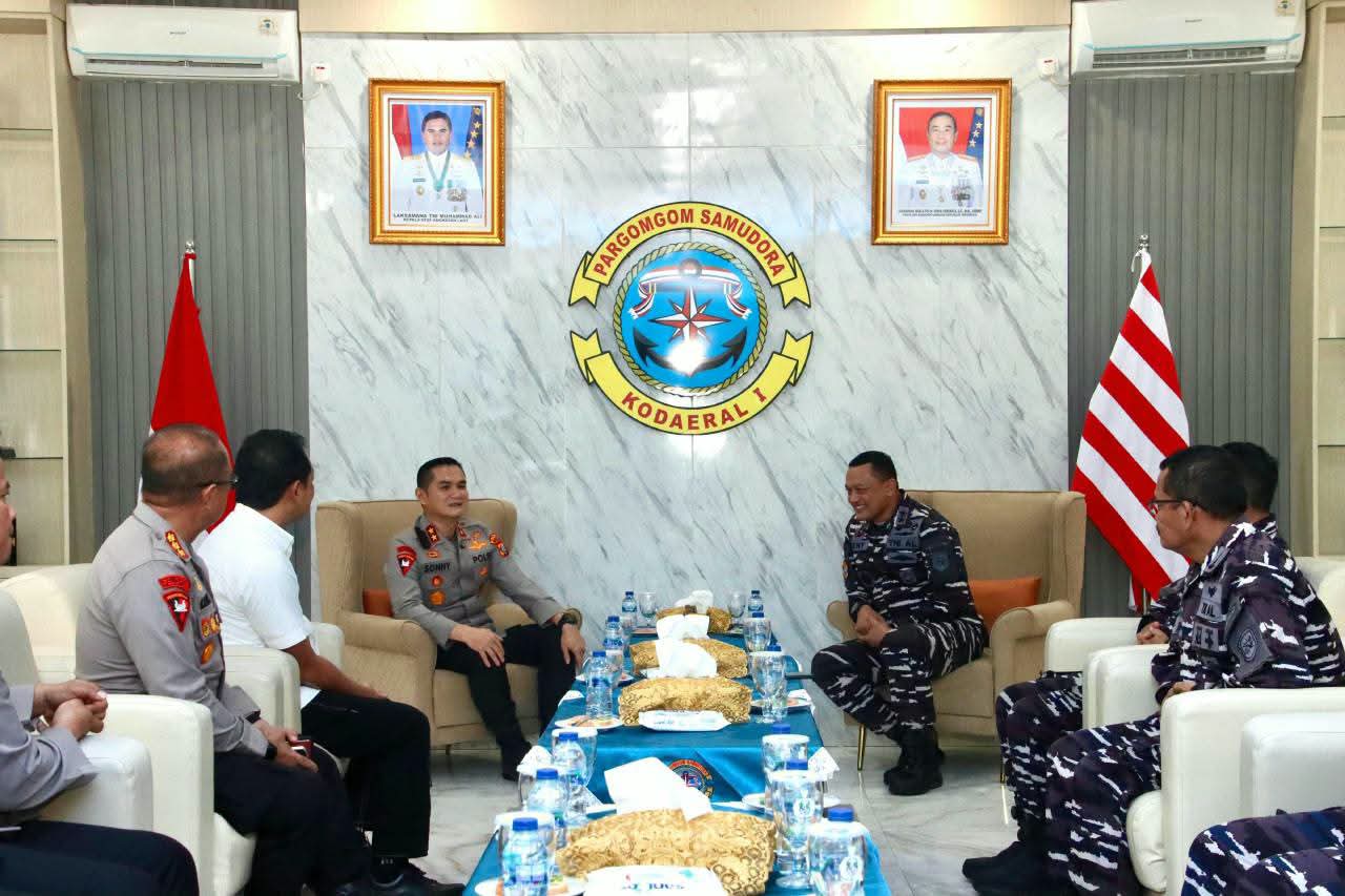 Kapolda Sumut Sambangi Kodaeral I Belawan, Sinergi TNI-POLRI Diperkuat Jaga Keamanan Darat dan Laut