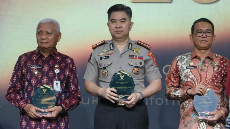 Kapolda Sumut Raih Penghargaan Achievement Person, Polda Sumut Sandang Predikat Informatif Di KI Award 2026