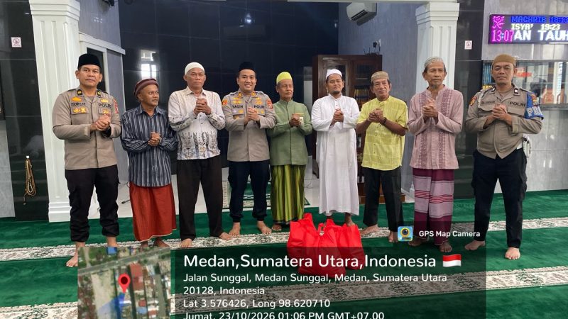 Usai Sholat Jumat Berjamaah, Kapolsek Sunggal Serap Aspirasi Warga Lewat Jumat Curhat