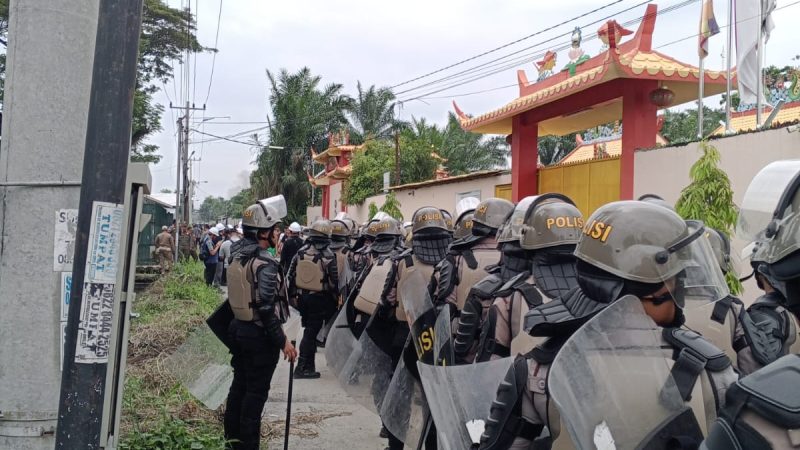 Eksekusi Lahan 32 Hektare di Helvetia Ditunda Usai Ricuh, Tiga Anggota Polisi Dilaporkan Terluka